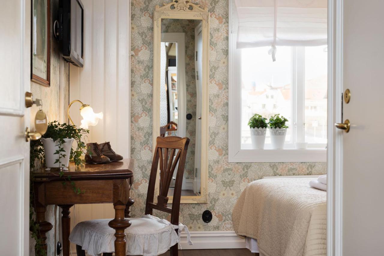 Strandvillan Hotell Och Bed & Breakfast Lysekil Extérieur photo