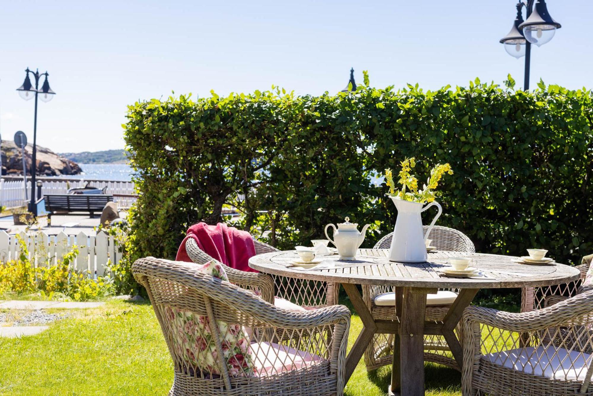 Strandvillan Hotell Och Bed & Breakfast Lysekil Extérieur photo