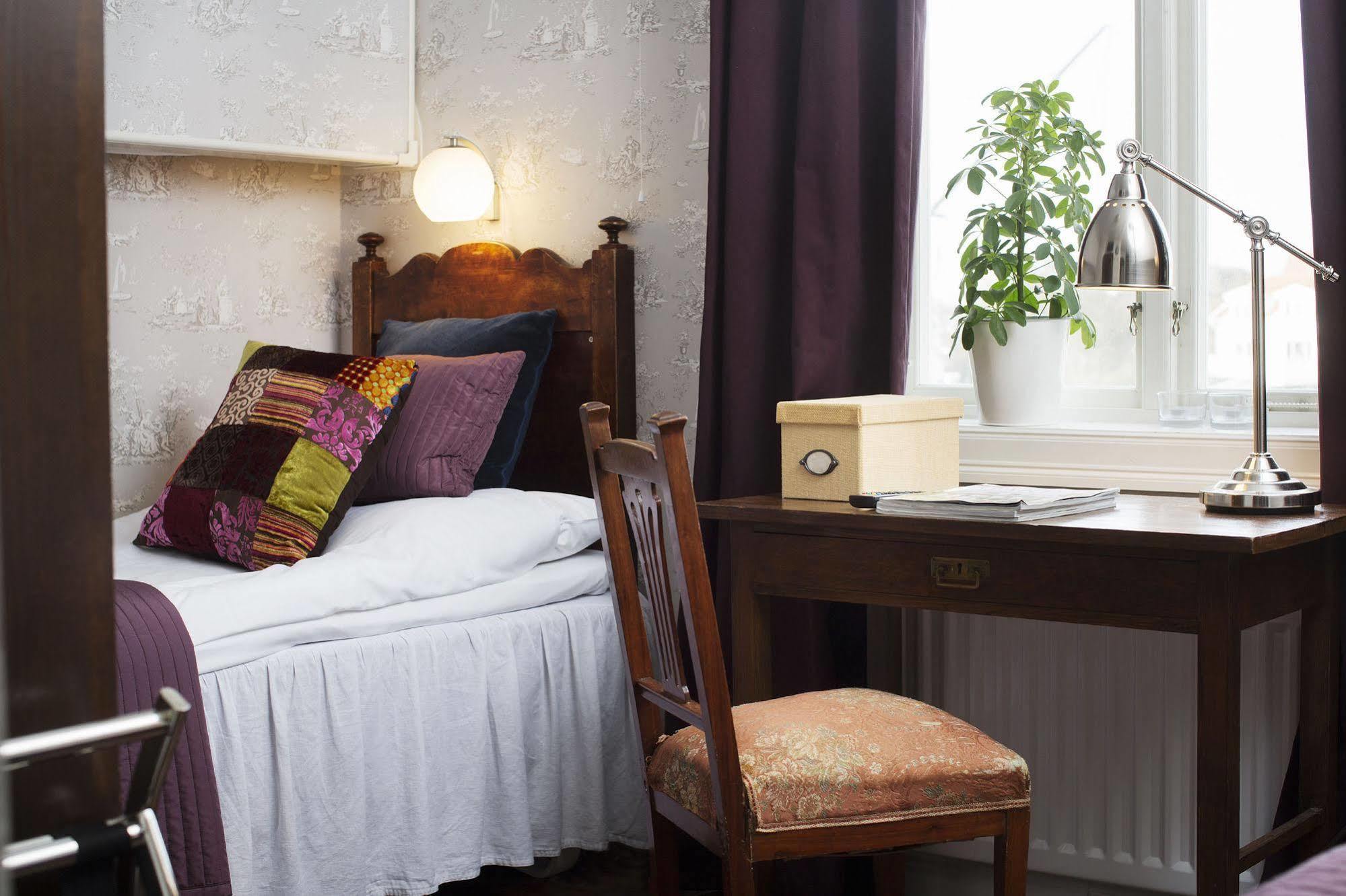 Strandvillan Hotell Och Bed & Breakfast Lysekil Extérieur photo